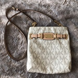 Michael kors cross body bag
